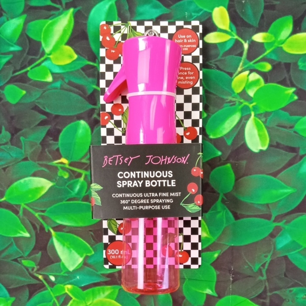 🛍️🍒 Betsey Johnson Pink Continuous Spray Bottle